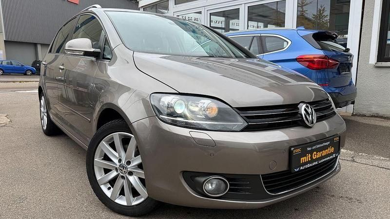 Braun Gebraucht 2010 VW Golf Plus Cross Highline Van / Kleinbus | 7.499 € (Fairer Preis) - Bild 1/4
