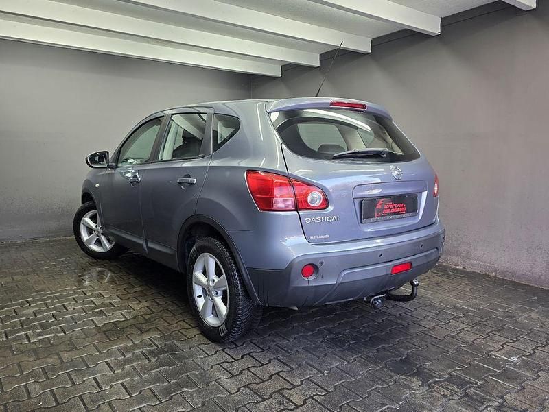 Gebraucht Nissan Qashqai Acenta 141 PS (103 kW) 2007 Grau SUV