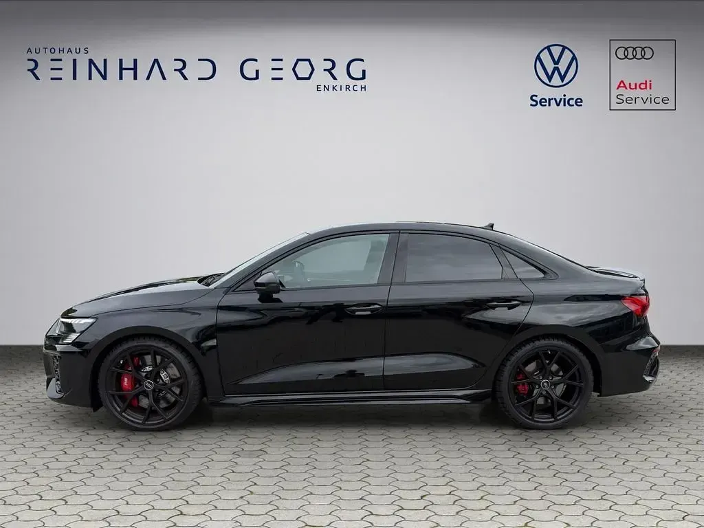 Gebraucht Audi RS3 Sport 400 PS (294 kW) 2024 Schwarz Limousine
