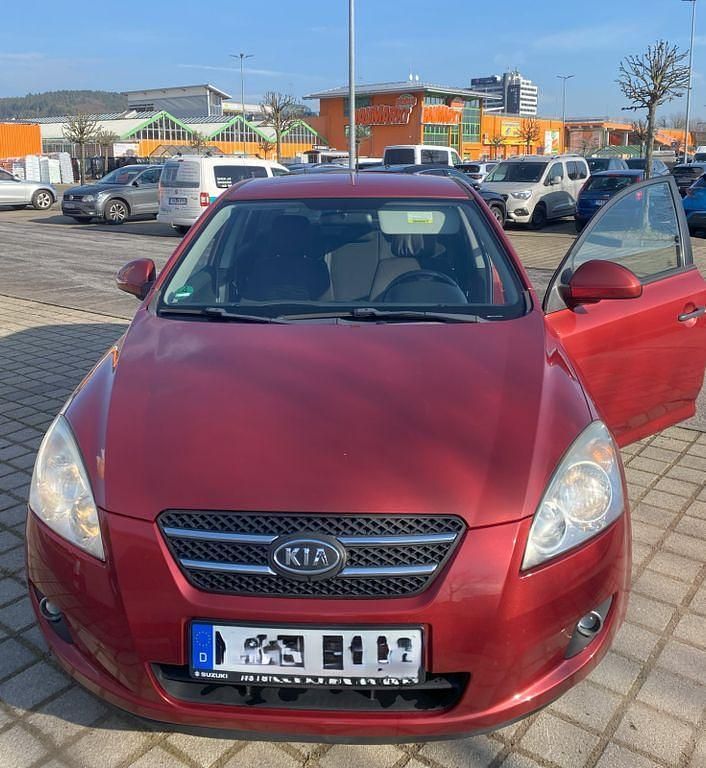 Gebraucht 2009 Kia Ceed Limousine | 3.200 € (Fairer Preis) - Bild 1/4