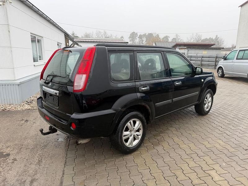 Gebraucht Nissan X-Trail Comfort 140 PS (102 kW) 2004 Schwarz SUV