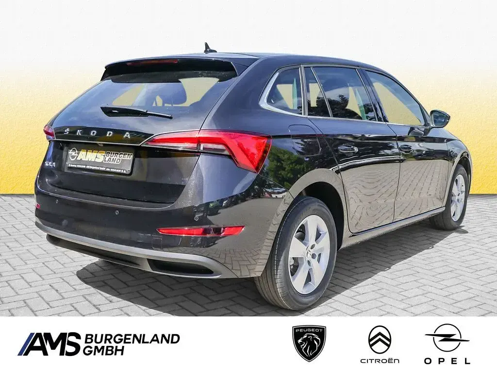 Gebraucht Skoda Scala 150 PS (110 kW) 2022 Schwarz Kleinwagen
