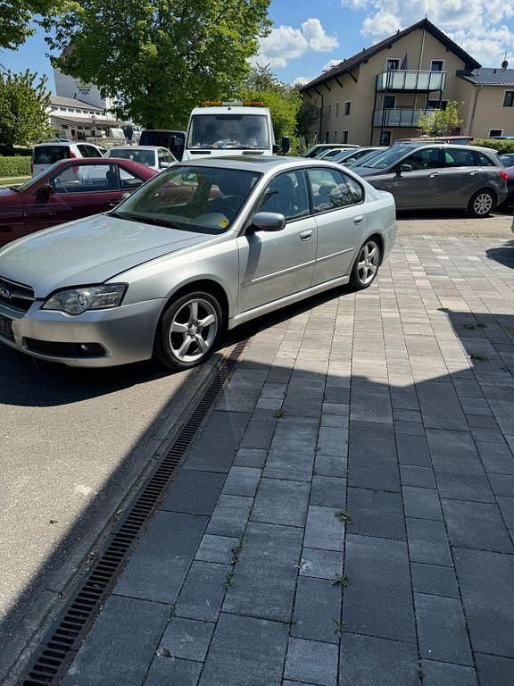 Silber Gebraucht 2003 Subaru Legacy Limousine | 9.000 € - Bild 1/4