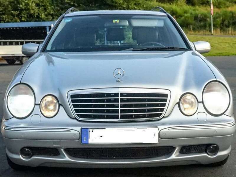 Silber Gebraucht 2001 Mercedes E55 AMG AMG Kombi | 12.000 € (Guter Preis) - Bild 1/4