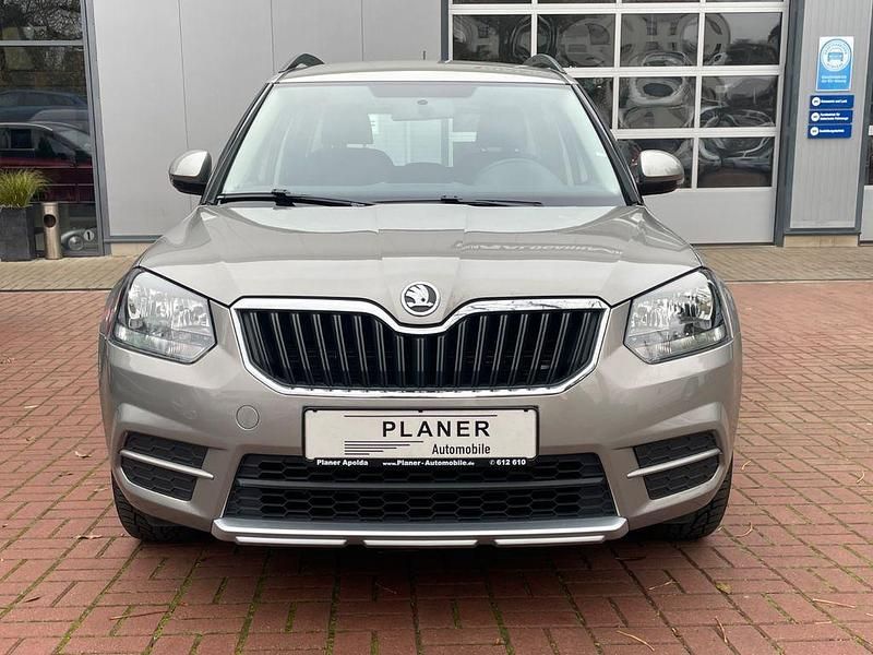 Gebraucht Skoda Yeti Active 105 PS (77 kW) 2014 Beige SUV