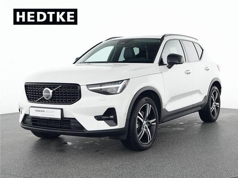 Gebraucht Volvo XC40 Plus 163 PS (119 kW) 2025 Weiß SUV