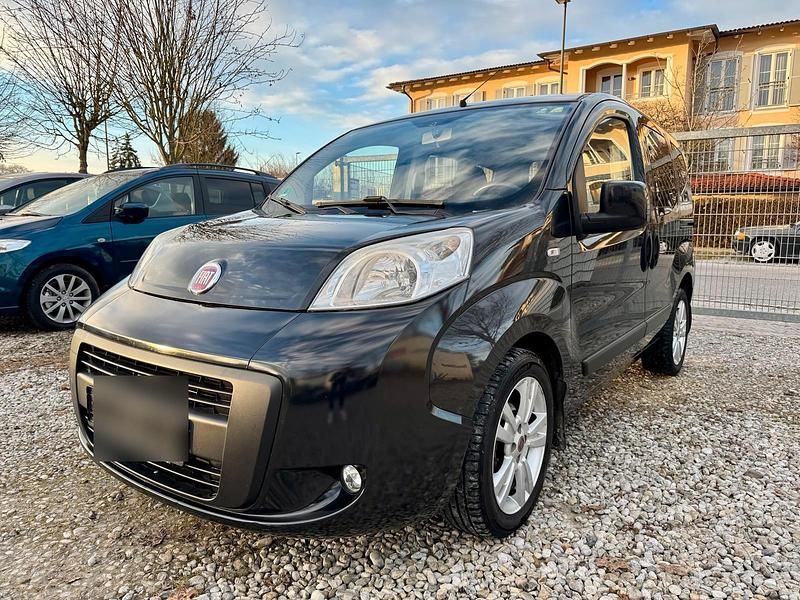 Schwarz Gebraucht 2009 Fiat Qubo Active Van / Kleinbus | 3.790 € (Fairer Preis) - Bild 1/4