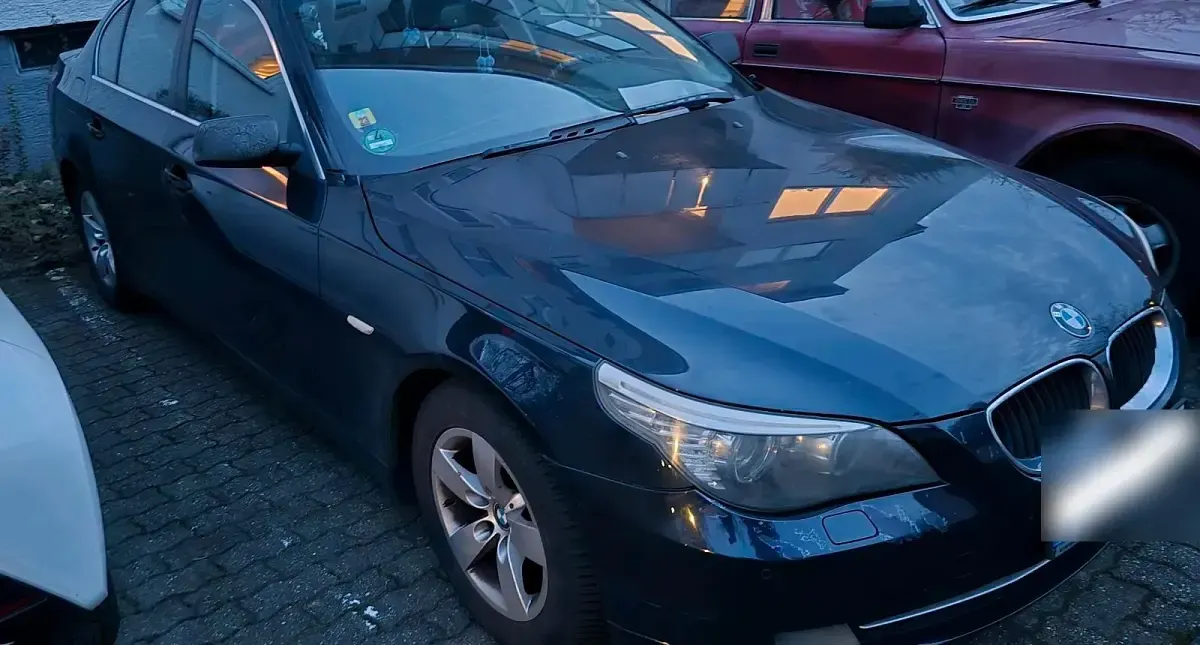 Second-hand BMW 520 163 CP (119 kW) 2007 Albastru Break