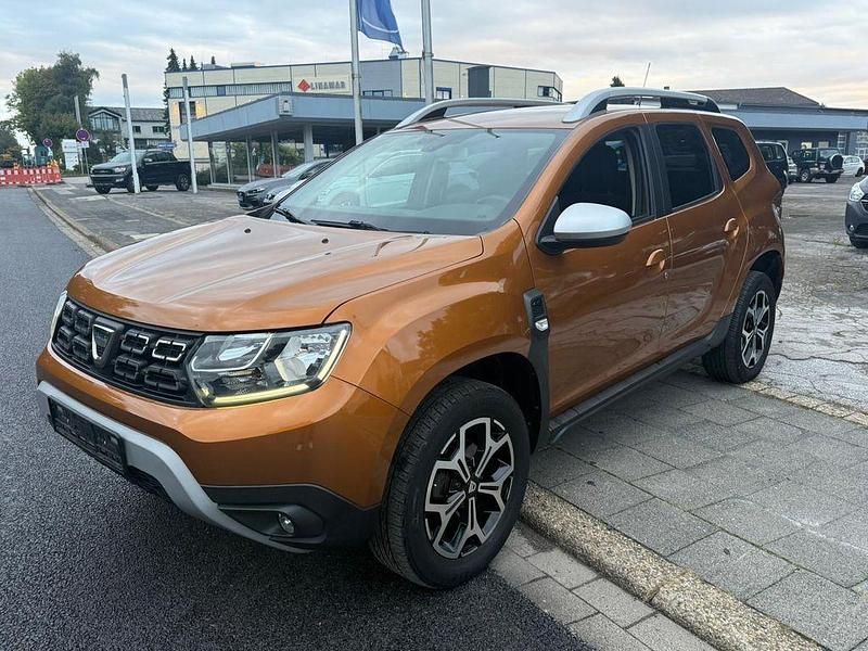 Orange Gebraucht 2018 Dacia Duster Prestige SUV | 11.290 € (Guter Preis) - Bild 1/4