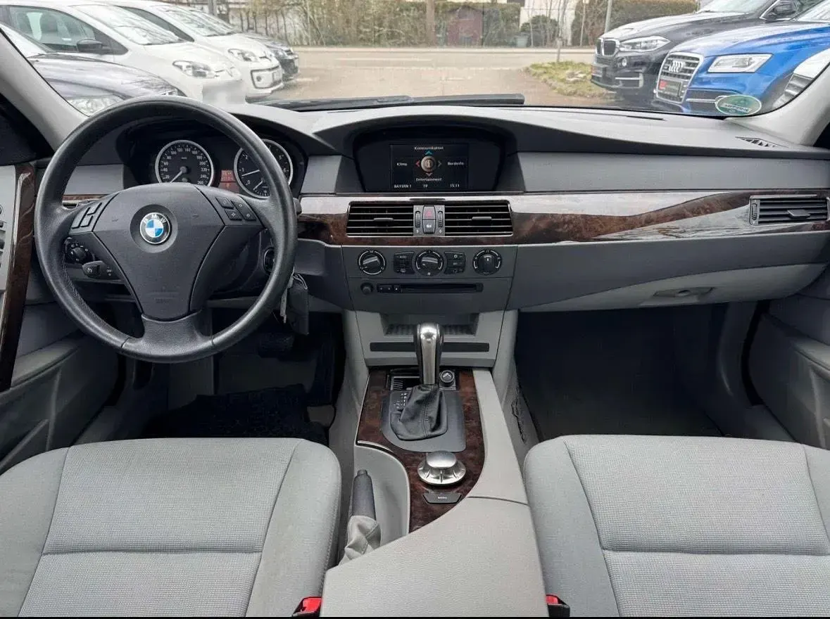 Używany BMW 520 170 KM (125 kW) 2004 Srebrny Kombi