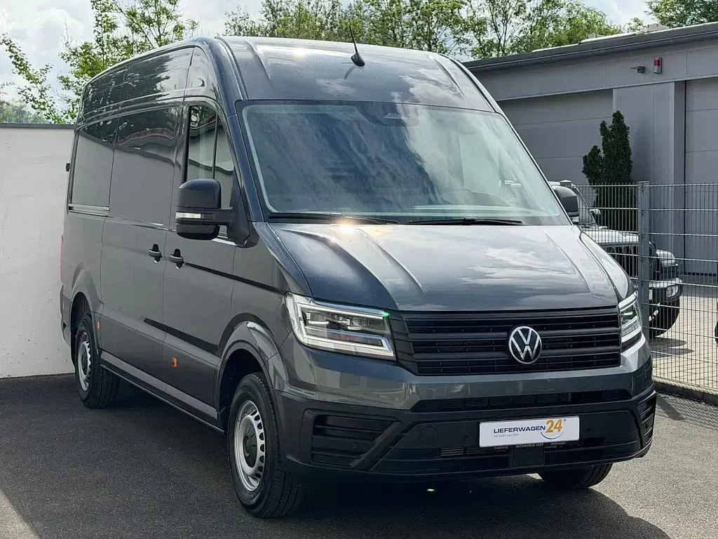 Neu VW Crafter 177 PS (130 kW) 2026 Grau Van