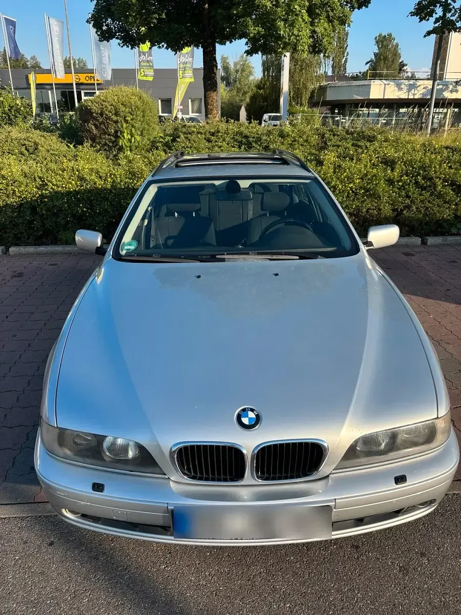 Gebraucht BMW 523 170 PS (125 kW) 1999 Silber Kombi