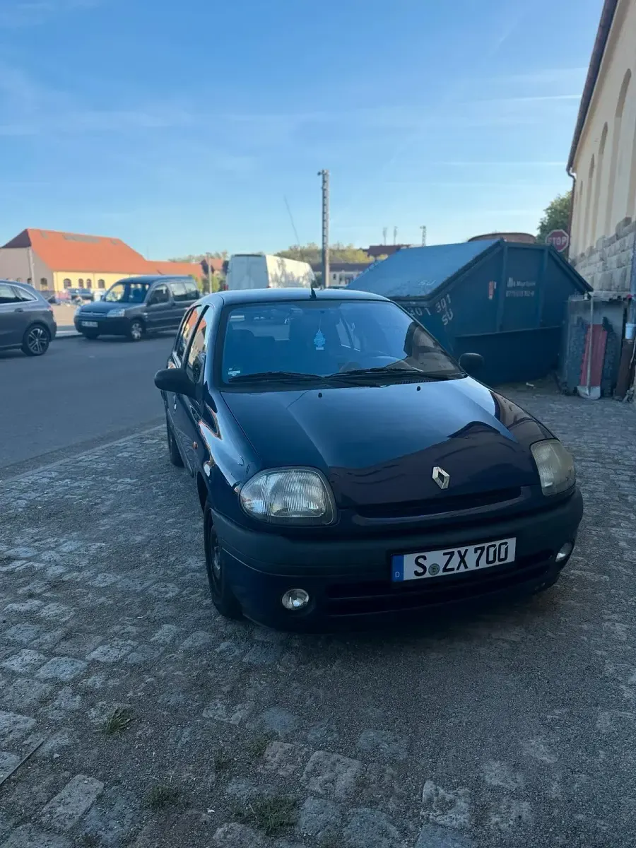Gebraucht Renault Clio II 59 PS (43 kW) 1999 Blau Kleinwagen