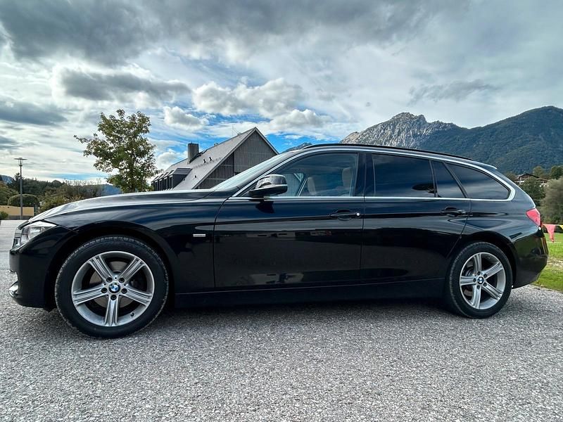 Schwarz Gebraucht 2014 BMW 320 Luxury Line Kombi | 9.999 € (Superpreis) - Bild 1/4