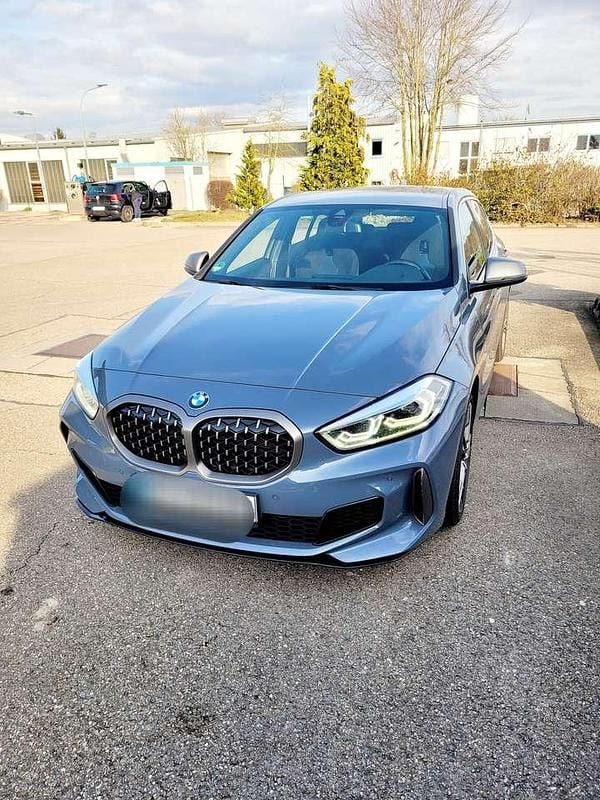 Gebraucht BMW M135 306 PS (225 kW) 2022 Blau Kleinwagen