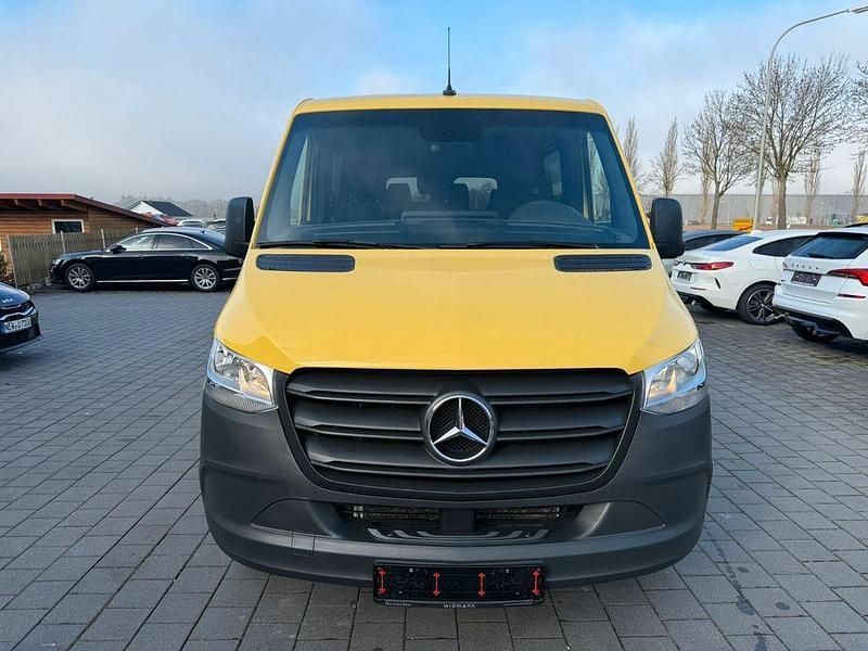 Gebraucht Mercedes Sprinter 170 PS (125 kW) 2024 Gelb Van