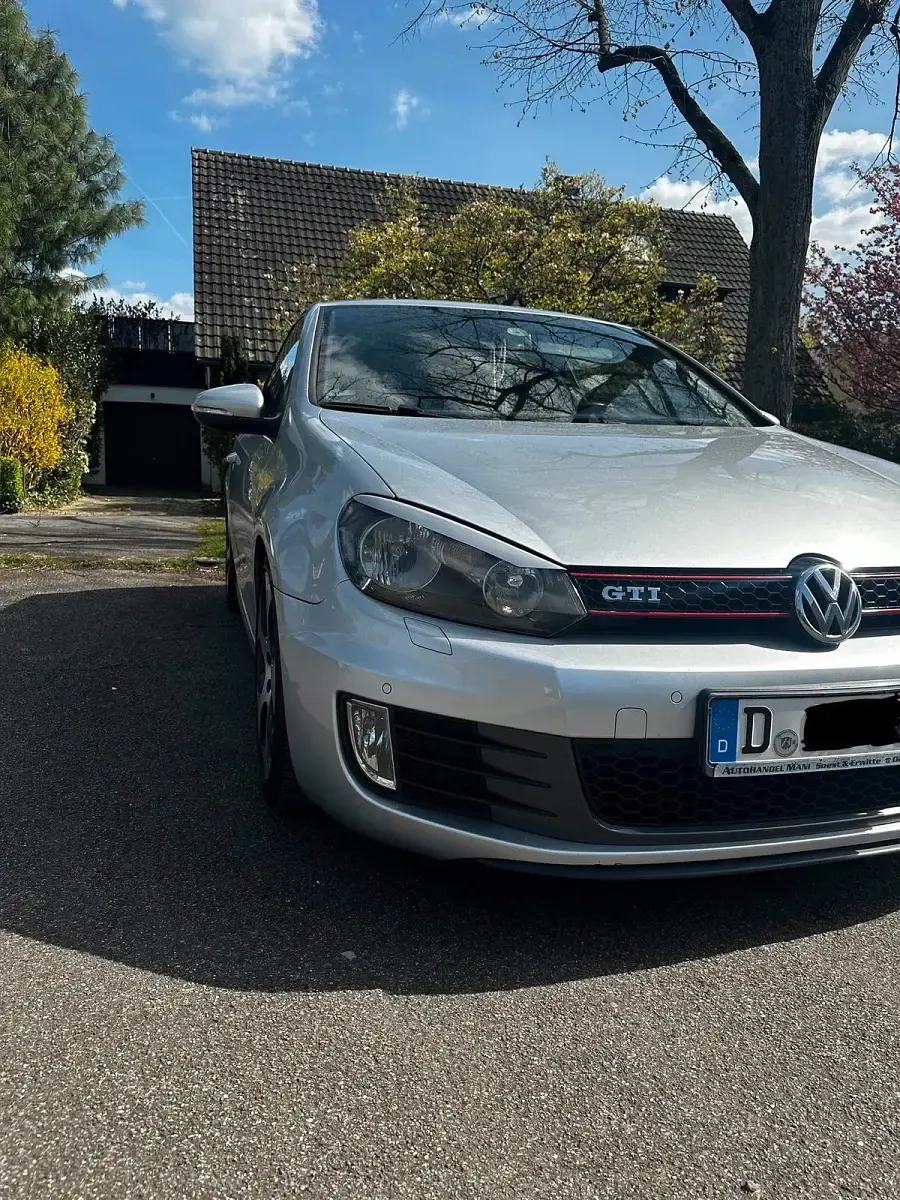 Używany VW Golf GTI 211 KM (155 kW) 2010 Srebrny Coupe