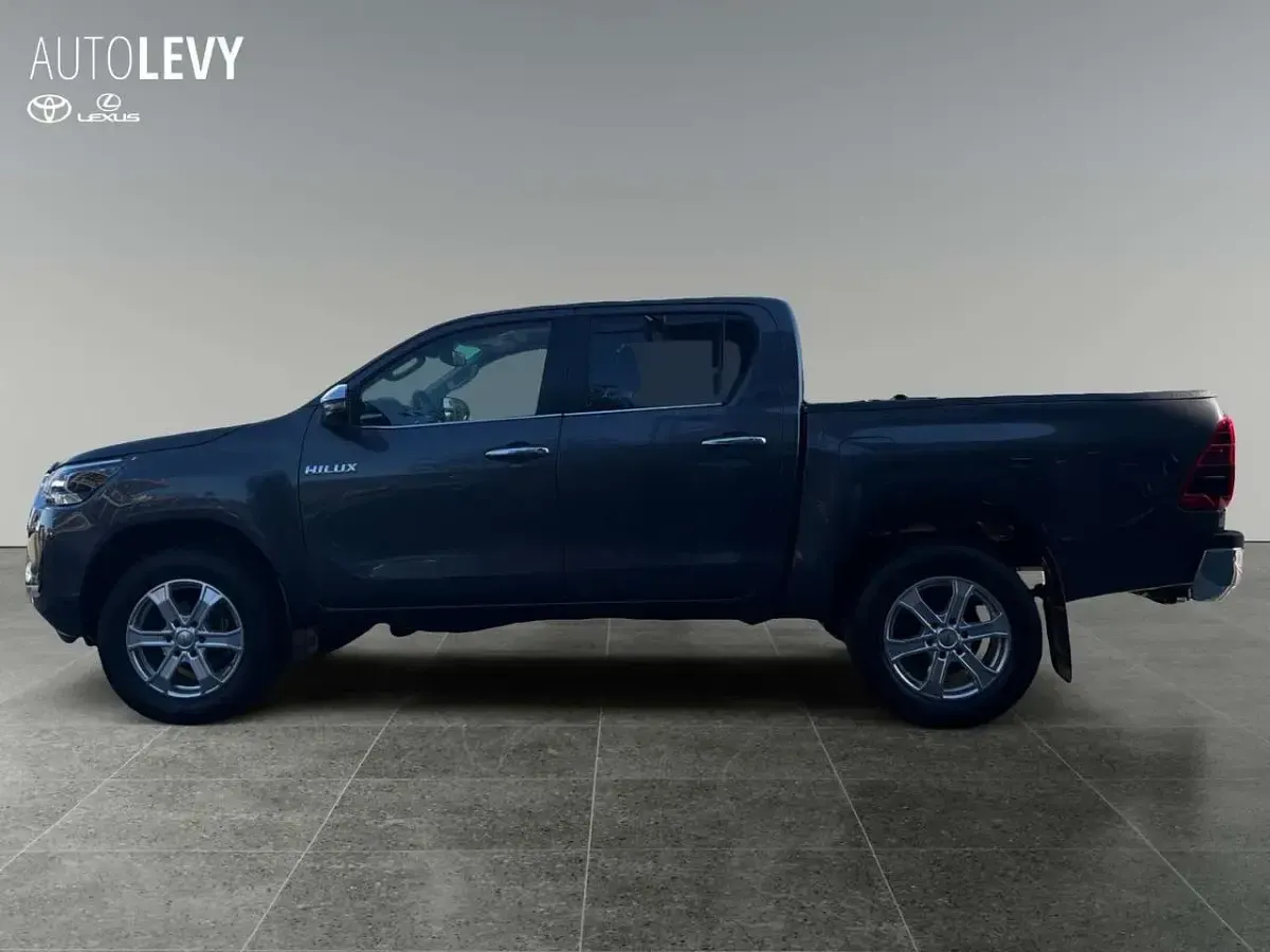 Gebraucht Toyota HiLux Executive 204 PS (150 kW) 2021 Grau Pickup