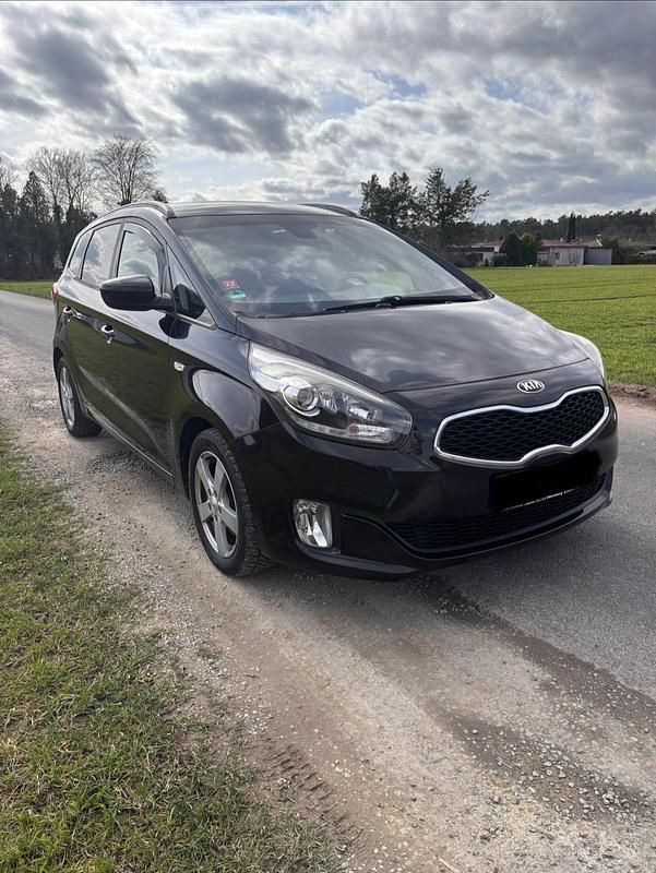 Gebraucht Kia Carens 136 PS (100 kW) 2013 Schwarz Van / Kleinbus