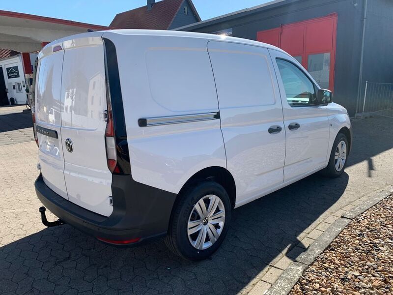 Neu VW Caddy 116 PS (85 kW) 2025 Weiß Van / Kleinbus