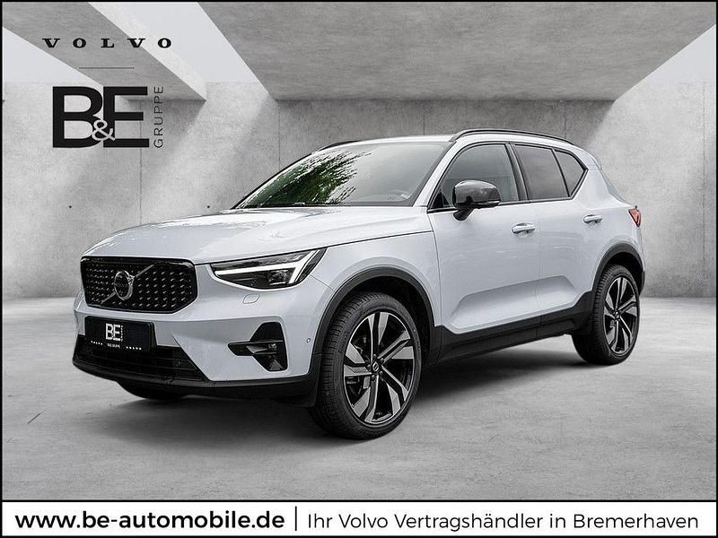 Blau Gebraucht 2024 Volvo XC40 Plus SUV | 37.950 € (Fairer Preis) - Bild 1/4