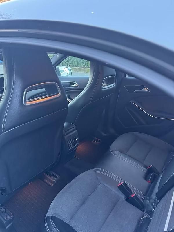 Gebraucht Mercedes A180 109 PS (80 kW) 2015 Grau Kombi
