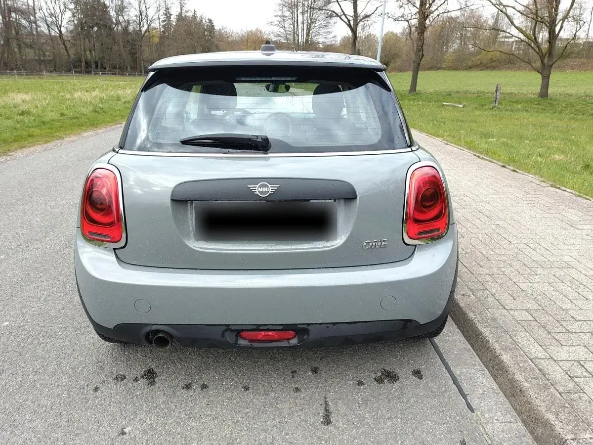 Gebraucht Mini ONE 75 PS (55 kW) 2020 Grau Kleinwagen