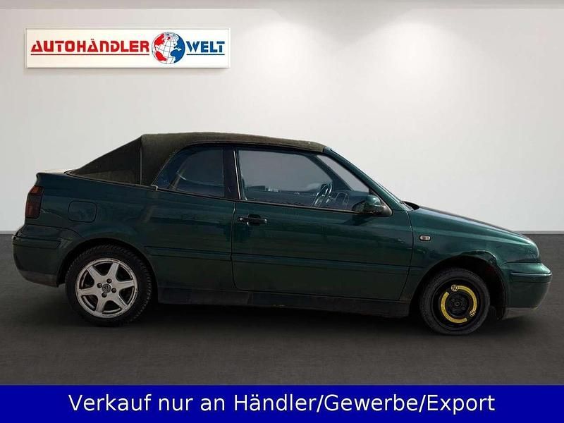 Gebraucht VW Golf 116 PS (85 kW) 1998 Grün Cabrio