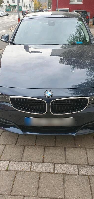 Blau Gebraucht 2018 BMW 320 Gran Turismo Advantage Coupé | 16.949 € (Fairer Preis) - Bild 1/4