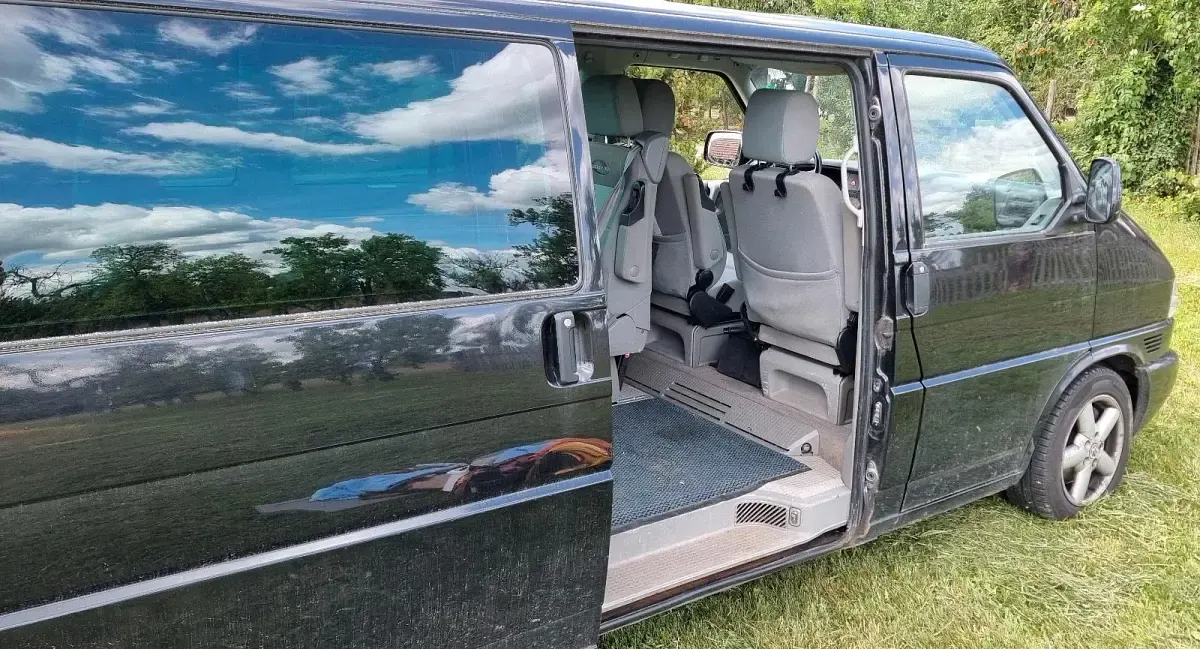 Gebraucht VW Multivan 150 PS (110 kW) 2002 Schwarz Van / Kleinbus