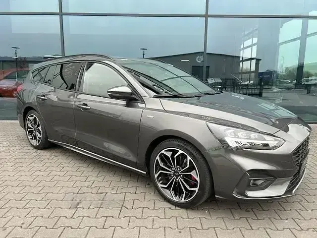 Gebraucht Ford Focus ST-Line X 182 PS (133 kW) 2021 Grau Kombi