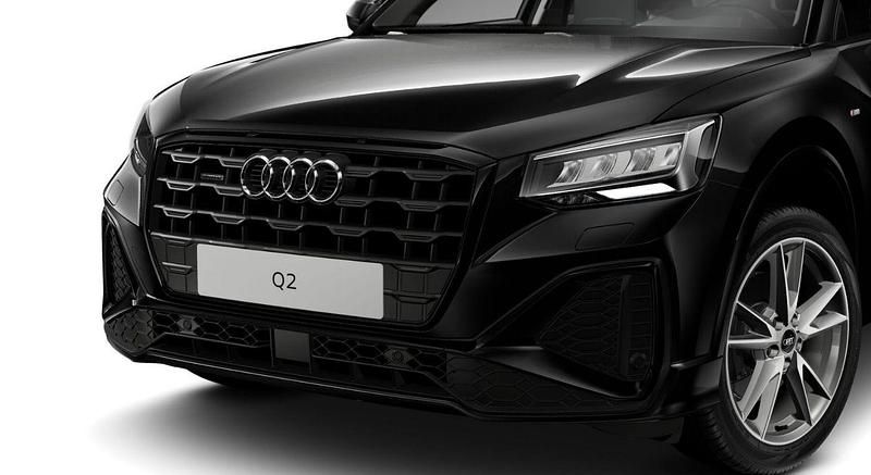 Gebraucht Audi Q2 S-Line 190 PS (139 kW) 2025 Mythosschwarz SUV