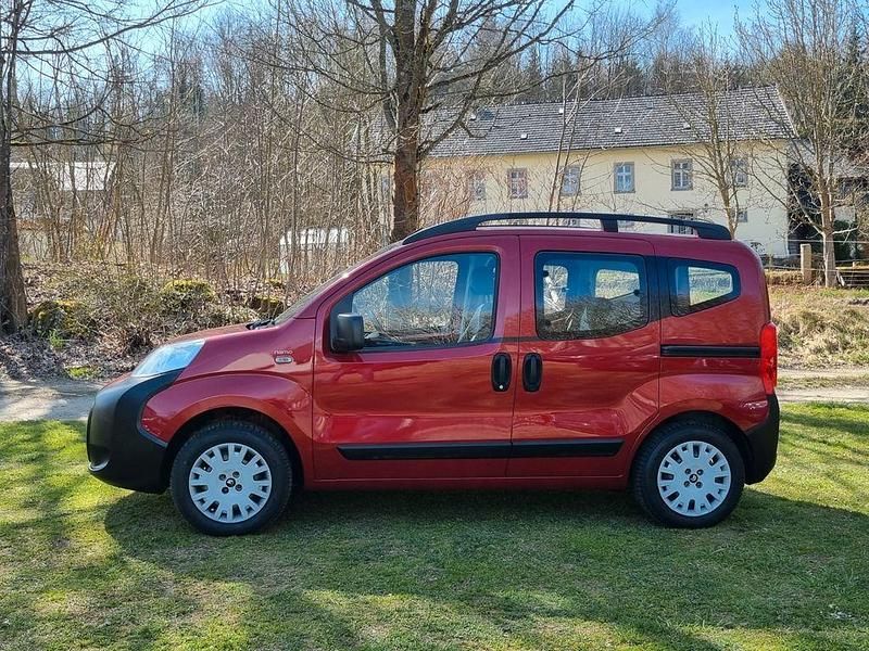 Rot Gebraucht 2010 Citroën Nemo Van / Kleinbus | 5.889 € (Etwas zu teuer) - Bild 1/4