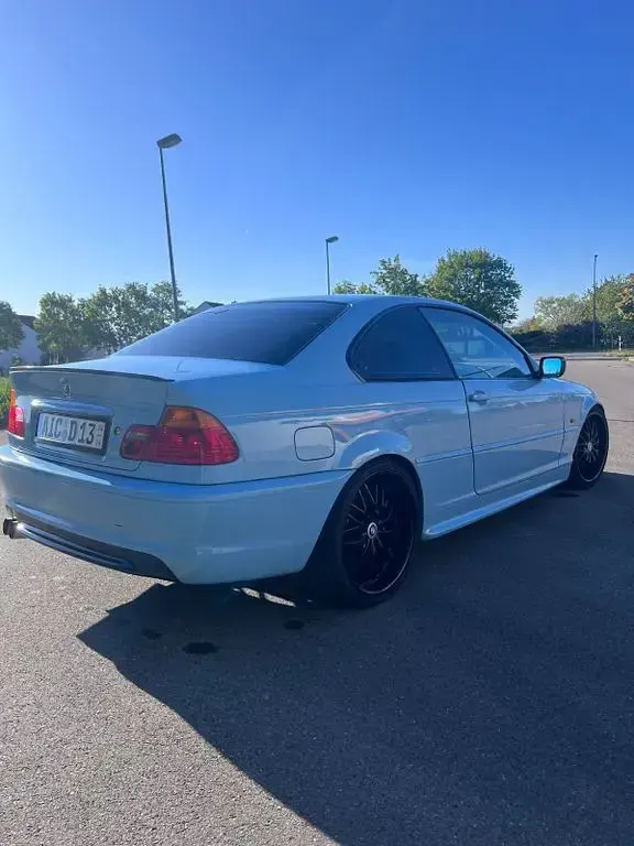 Gebraucht BMW 323 M Sport 170 PS (125 kW) 1999 Blau Coupé