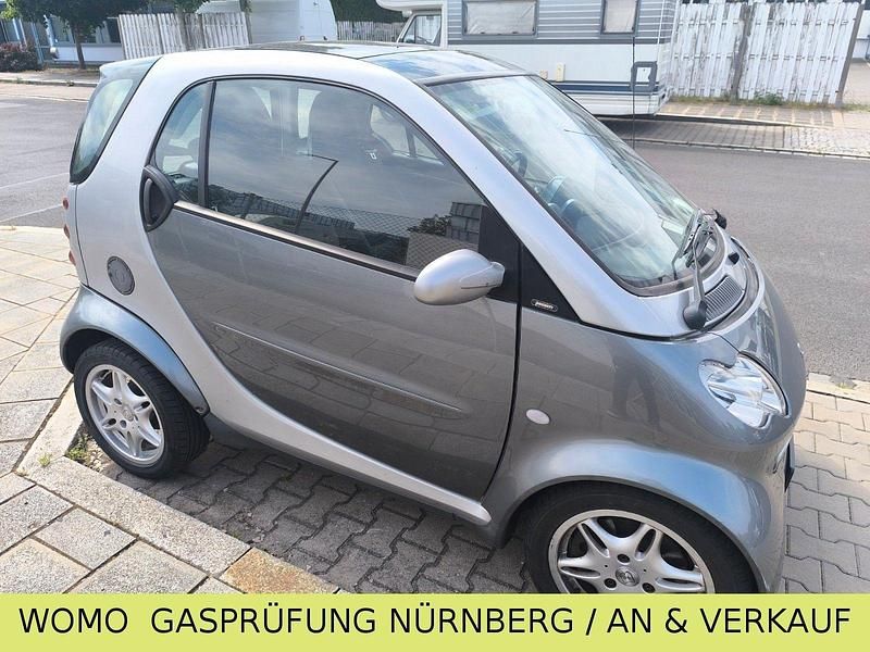 Silber Gebraucht 2005 Smart ForTwo Coupé Basis Coupé | 3.799 € (Fairer Preis) - Bild 1/4