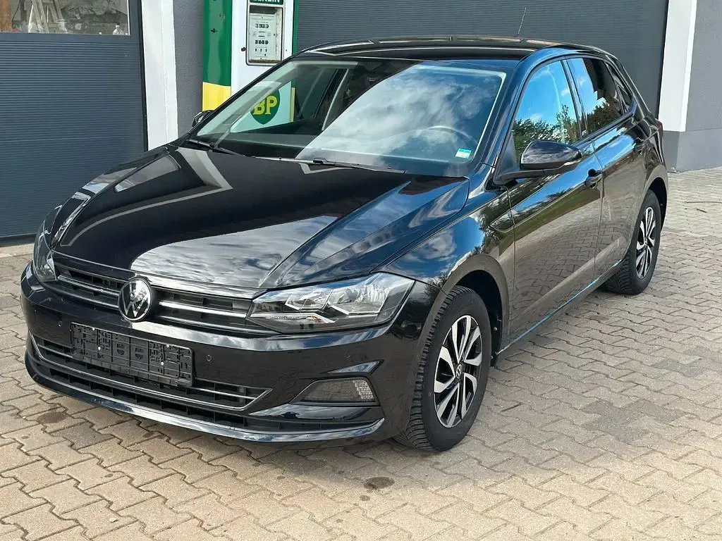 Gebraucht VW Polo Active 95 PS (69 kW) 2021 Schwarz Kleinwagen