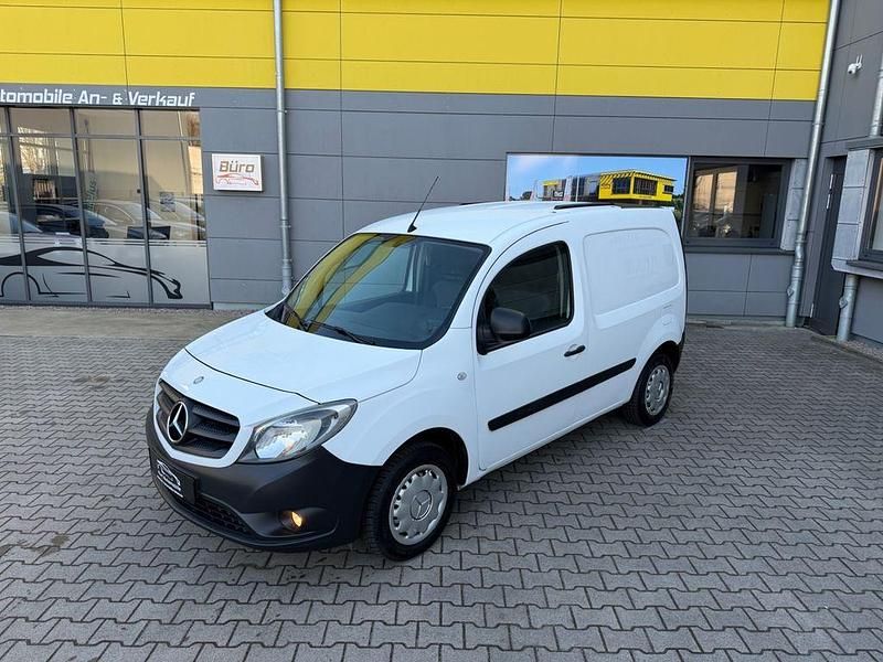 Gebraucht Mercedes Citan 111 110 PS (80 kW) 2014 Weiß Van / Kleinbus
