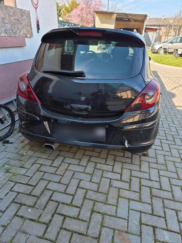 Gebraucht Opel Corsa 120 PS (88 kW) 2014 Schwarz Kleinwagen