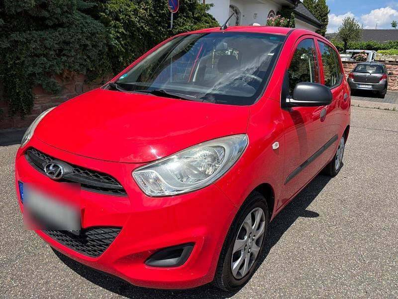 Rot Gebraucht 2013 Hyundai i10 Kleinwagen | 2.400 € (Guter Preis) - Bild 1/4