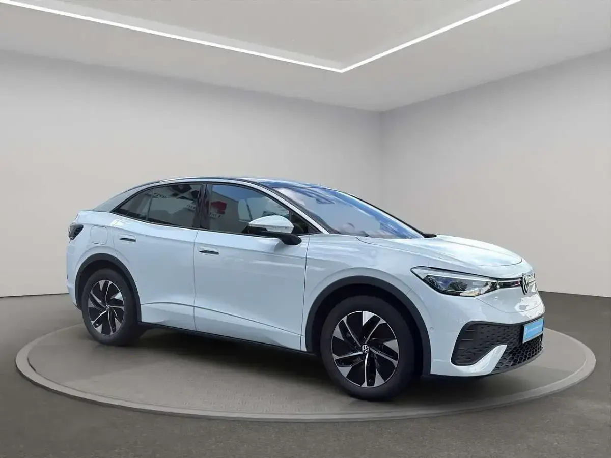 Gebraucht VW ID.5 Pro 210 kW (286 PS) 2024 Gletscherweiß metallic SUV