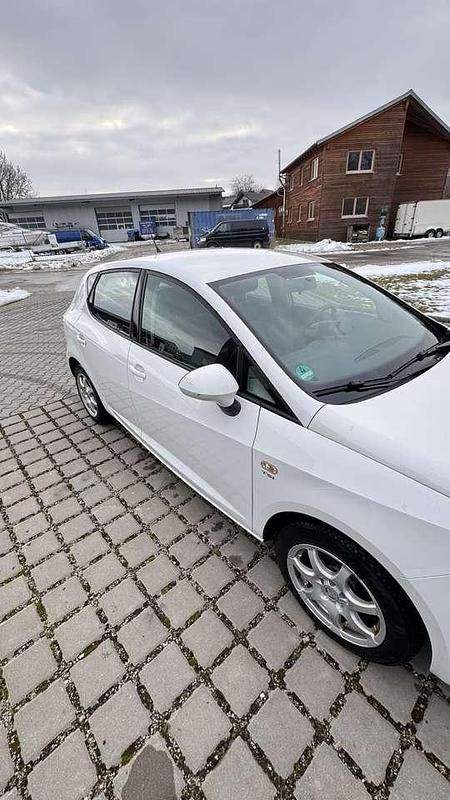 Gebraucht Seat Ibiza I-Tech 105 PS (77 kW) 2013 Weiß Limousine