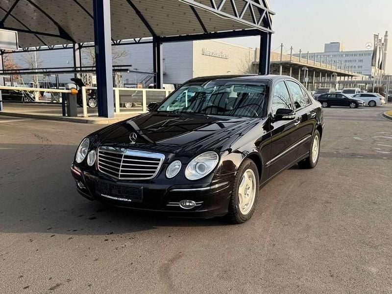 Gebraucht Mercedes E300 Avantgarde 211 PS (155 kW) 2008 Schwarz Limousine