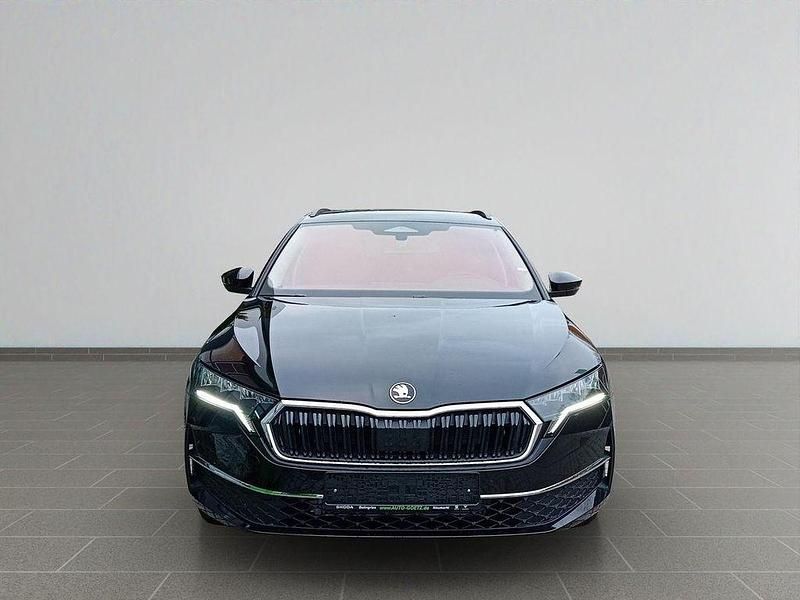 Neu Skoda Octavia 150 PS (110 kW) 2025 Schwarz Kombi