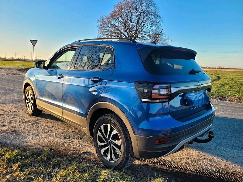 Gebraucht VW T-Cross 150 PS (110 kW) 2023 Blau SUV