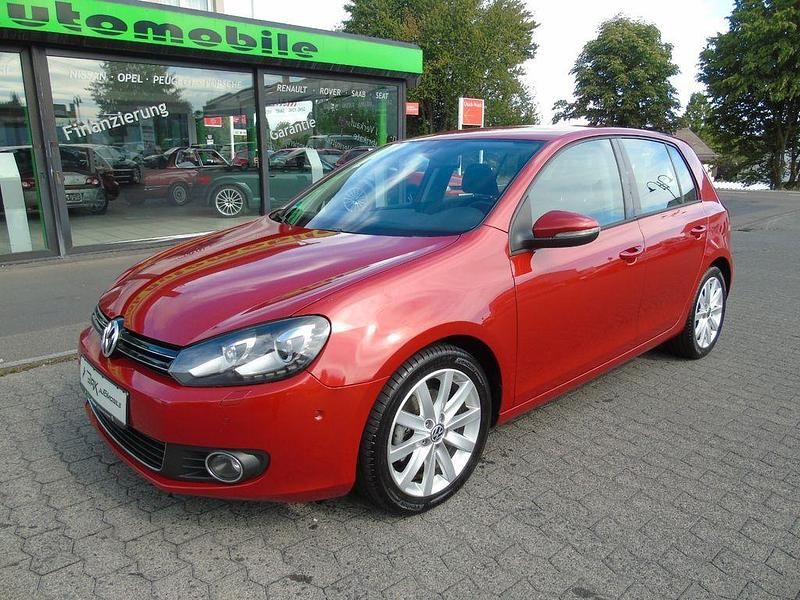 Rot Gebraucht 2011 VW Golf VI Highline Limousine | 7.990 € (Fairer Preis) - Bild 1/4