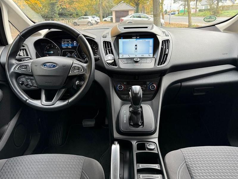 Grau Gebraucht 2019 Ford Grand C-Max Trend Van / Kleinbus | 11.600 € (Fairer Preis) - Bild 1/4