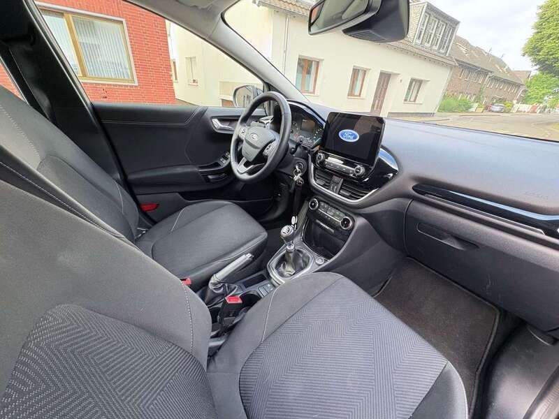 Gebraucht Ford Puma Cool & Connect 95 PS (69 kW) 2022 Obsidianschwarz metallic Kleinwagen