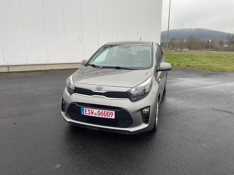 Grau Gebraucht 2018 Kia Picanto Kleinwagen | 4.800 € (Fairer Preis) - Bild 1/4