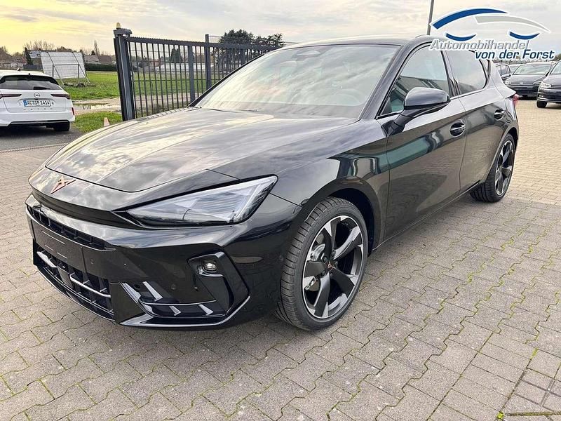 Nowe Cupra Leon Basis 150 KM (110 kW) 2025 Wählbar Sedan/Limuzyna