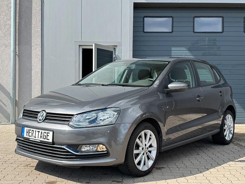 Gebraucht VW Polo Highline 90 PS (66 kW) 2017 Grau Limousine